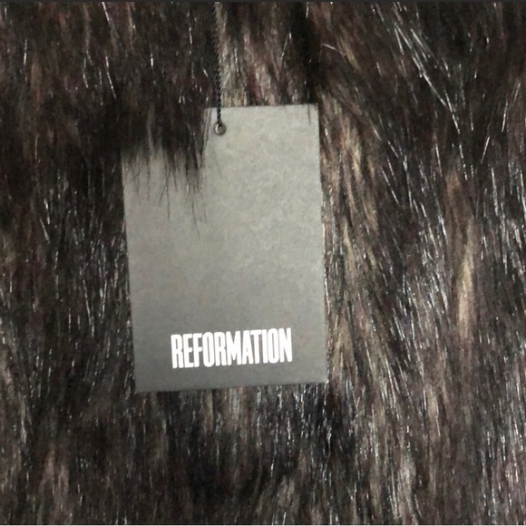NWT Reformation Faux Fur Coat - Picture 5 of 6